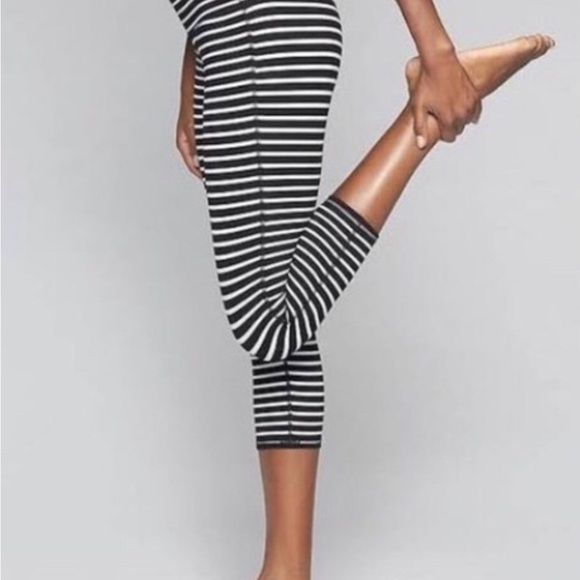 Athleta Capri Legging - Picture 2 of 2